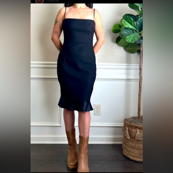 Elegant little Black Dress satin ruffle vtg y2k laundry by Shelli evening spring - Picture 1 of 5